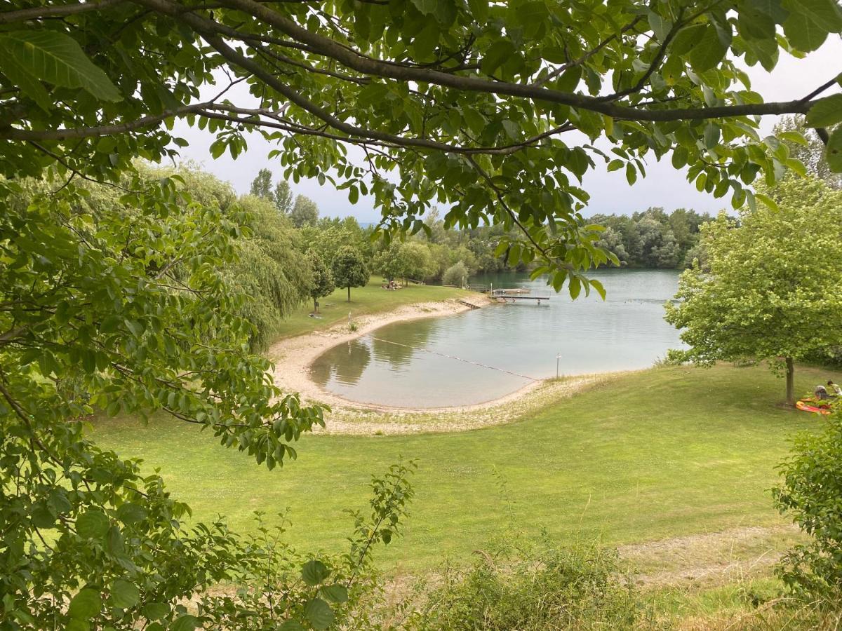 Privatzimmer Und Ferienwohnungen Leeb Persenbeug Exterior photo